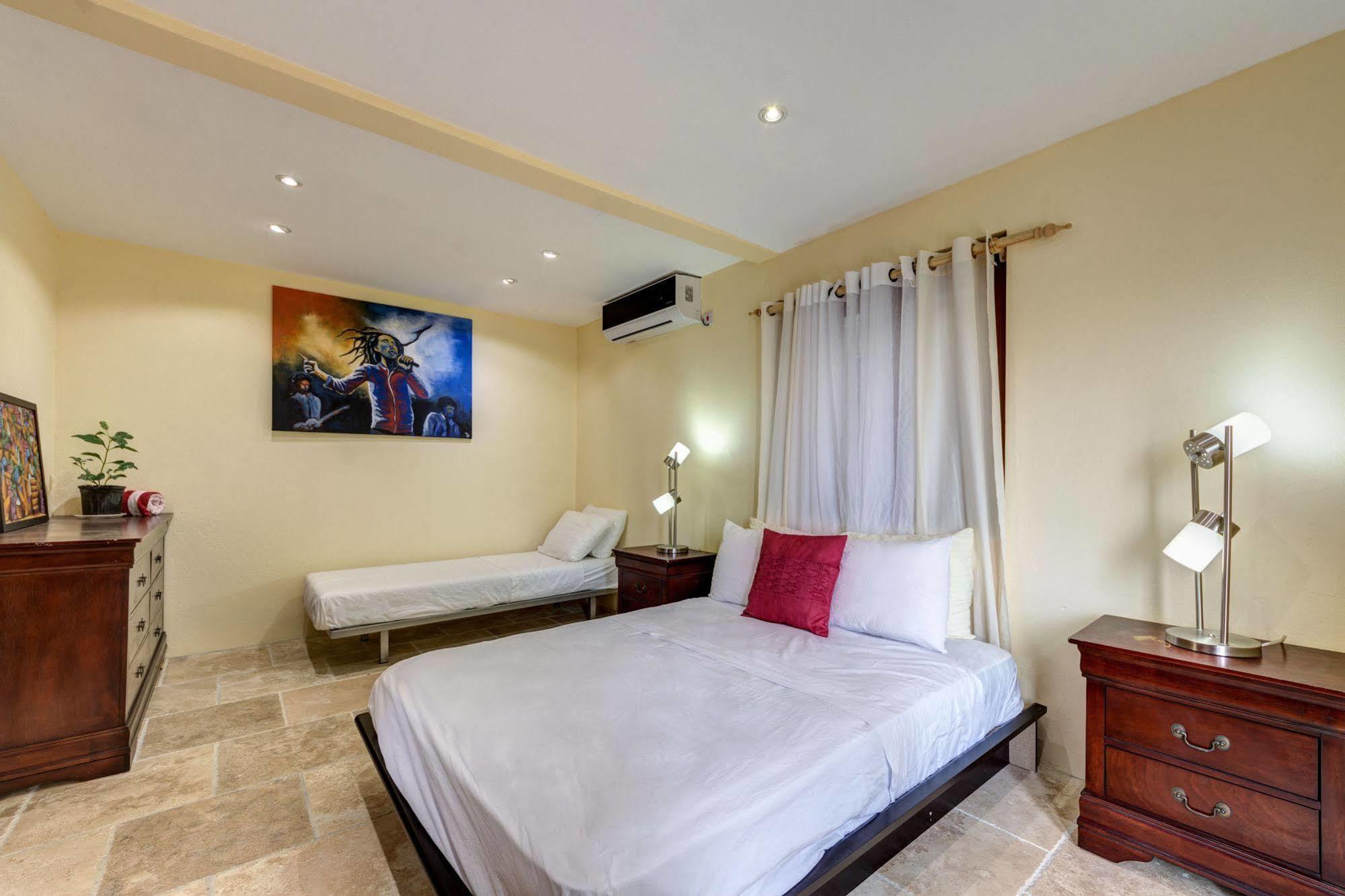 Sandrati Villa Port Elizabeth Ngoại thất bức ảnh